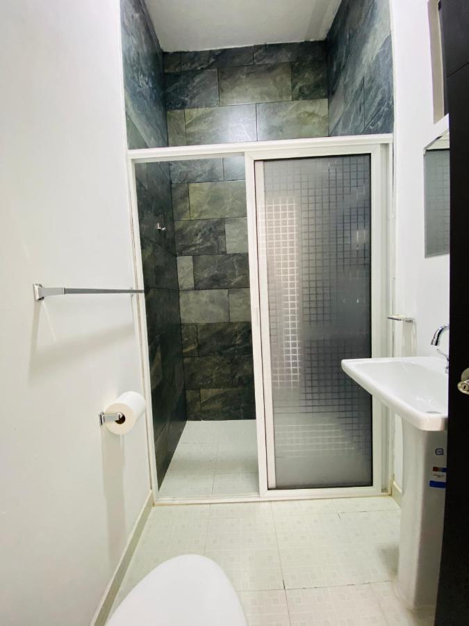Hotel Villa Pralaya ヒウテペック エクステリア 写真