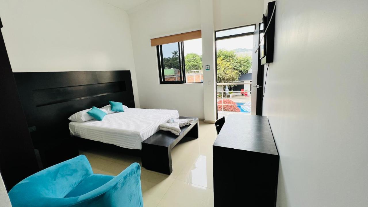 Hotel Villa Pralaya ヒウテペック エクステリア 写真
