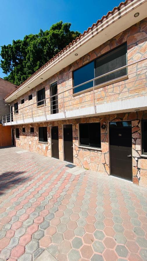 Hotel Villa Pralaya ヒウテペック エクステリア 写真